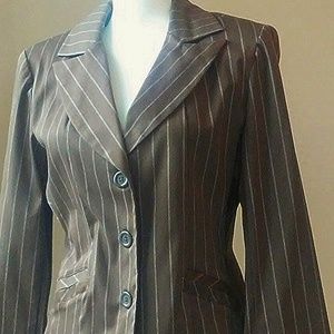 Courtenay Stretch - Pinstriped Blazer
